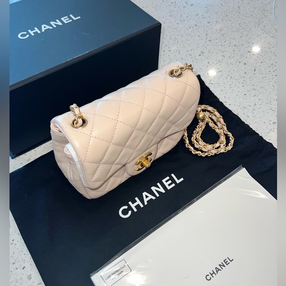 Chanel Light Pink/Cream Mini Flap Bag - Picture 4 of 9